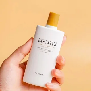 کرم ضد آفتاب رنگی اسکین 1004 SPF 50 مدل ایر فیت پلاس ‌مناسب انواع پوست حجم 50 میلی‌لیتر 102256635